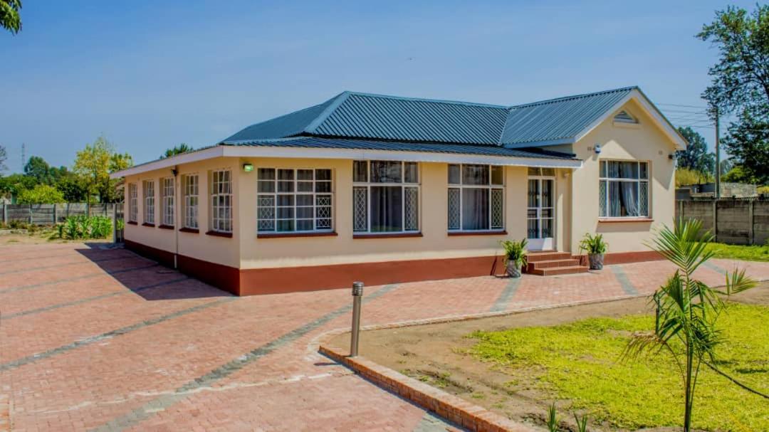 Lynm Residence Harare Exterior foto